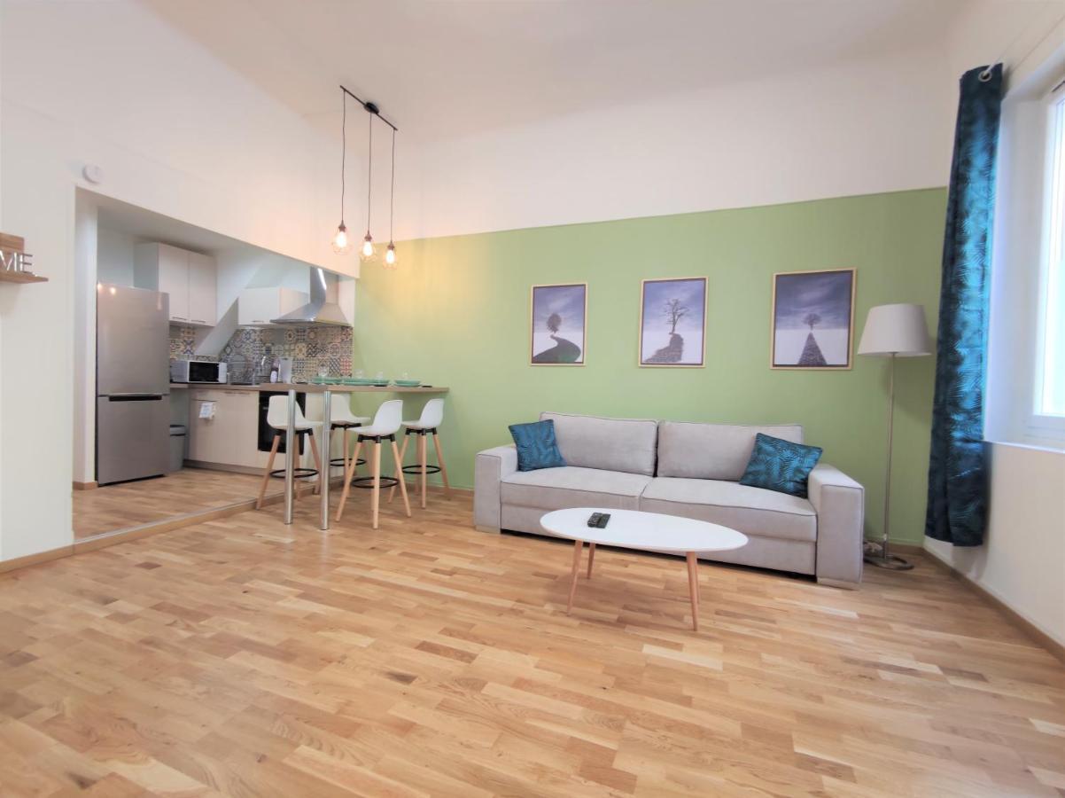 Appartement Joli T2 proche Vieux-port, Terrasses du port et Metro Joliette à Marseille Extérieur photo